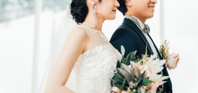 あなたの結婚をサポートする占い師を見つけよう